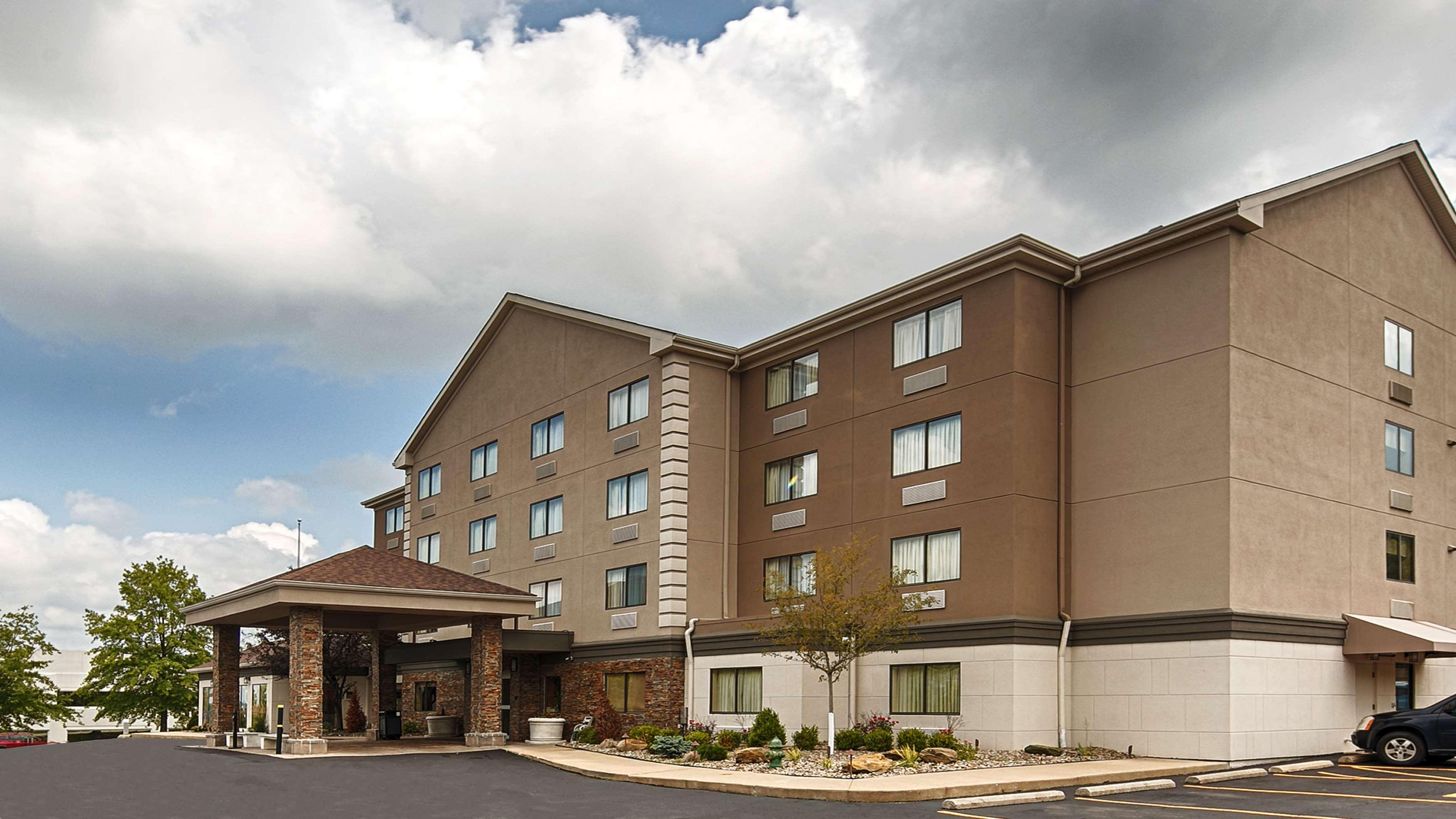 Comfort Inn & Suites Copley Akron Esterno foto