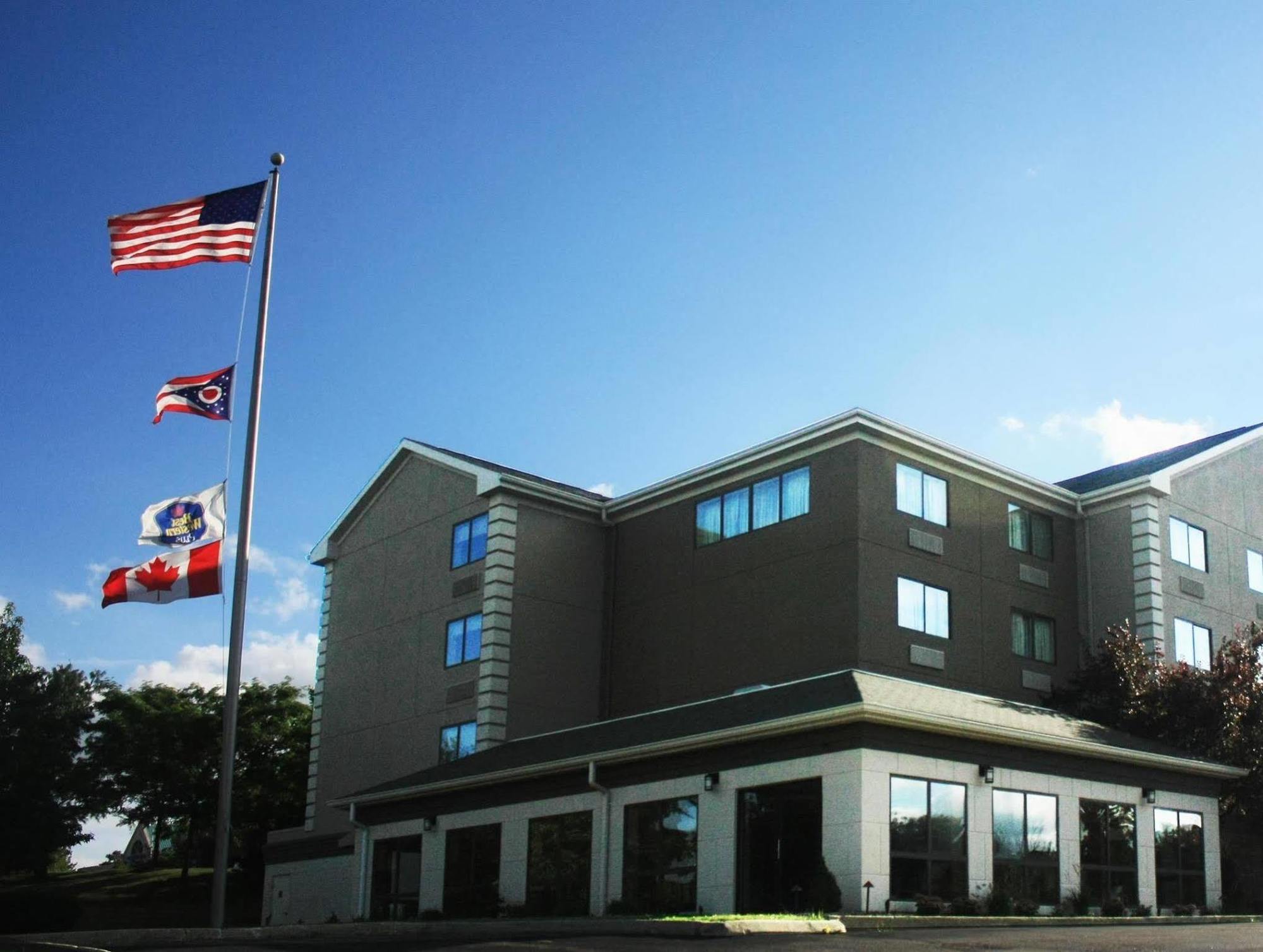Comfort Inn & Suites Copley Akron Esterno foto