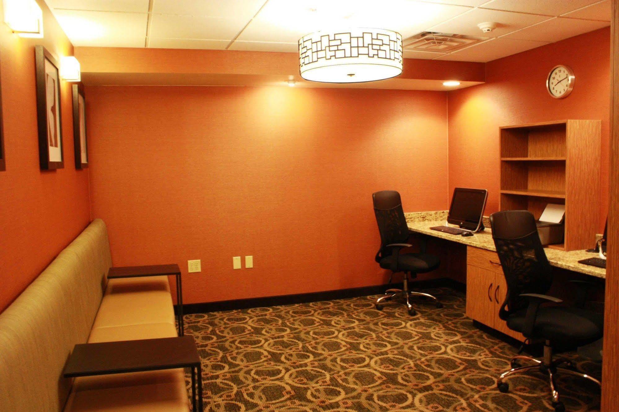 Comfort Inn & Suites Copley Akron Esterno foto